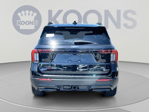 New 2026 Ford Explorer ST-Line w/ ST-Line Street Pack AWD/4WD image 15