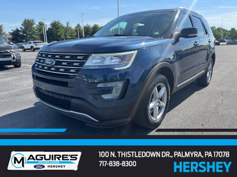 Used 2017 Ford Explorer XLT w/ Equipment Group 202A AWD/4WD image 1