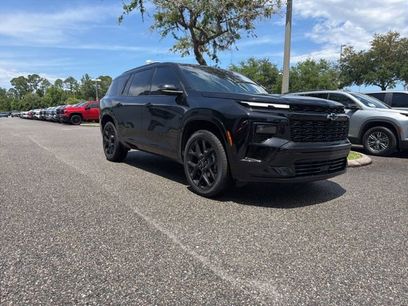 Used 2025 Chevrolet Traverse RS