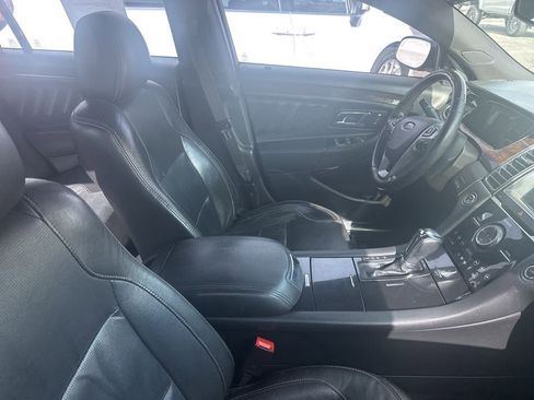Used 2017 Ford Taurus Limited image 15