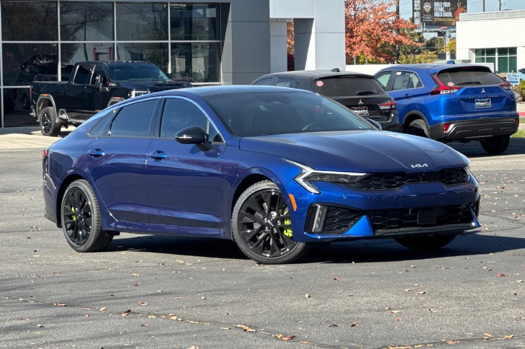 New 2027 Kia K5 GT FWD image 2