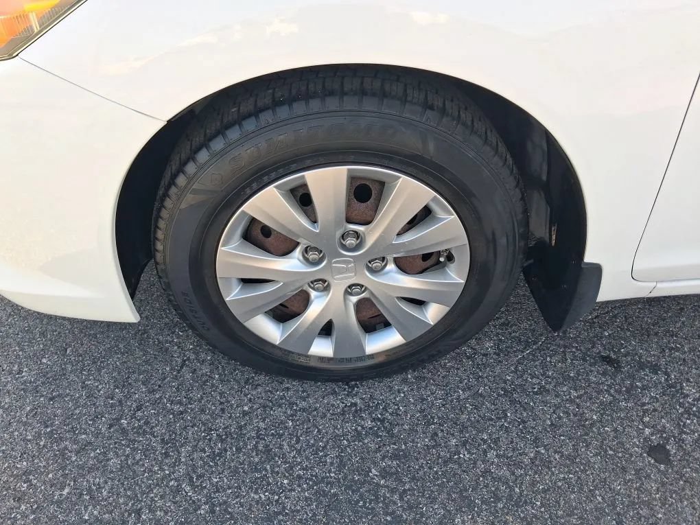 Used 2012 Honda Civic LX image 9