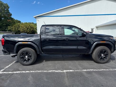 Used 2024 GMC Canyon Elevation w/ Convenience Package AWD/4WD image 3