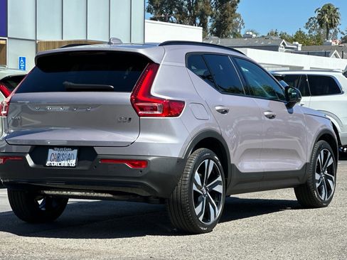 New 2026 Volvo XC40 B5 Plus w/ Climate Package image 5