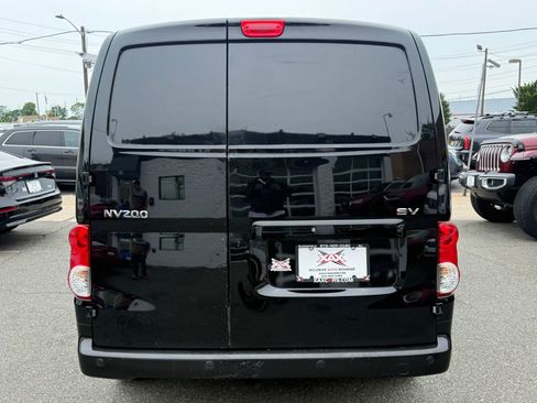 Used 2021 Nissan NV200 SV FWD image 5