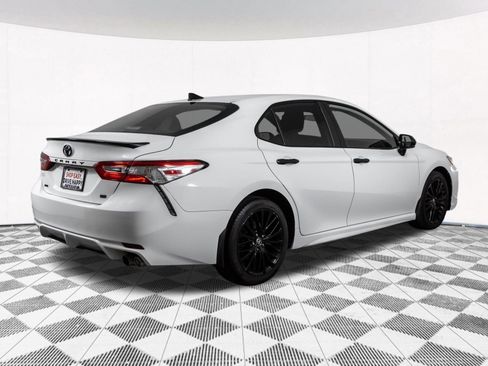 Used 2020 Toyota Camry SE AWD/4WD image 19
