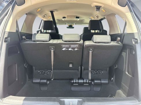 Certified 2026 Honda Odyssey Touring image 12