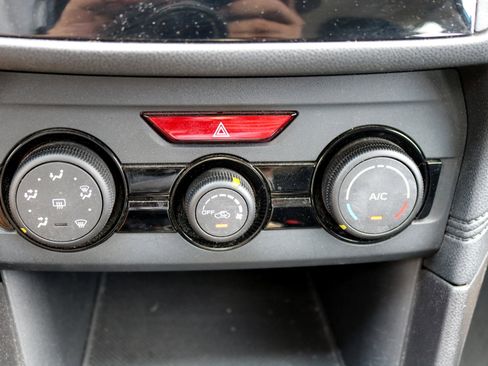 Used 2017 Subaru Impreza 2.0i image 24