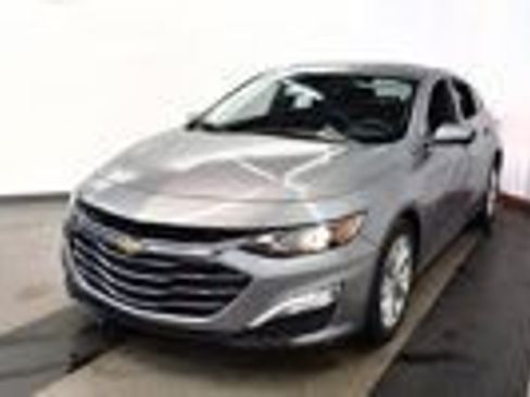 Used 2024 Chevrolet Malibu LT image 4