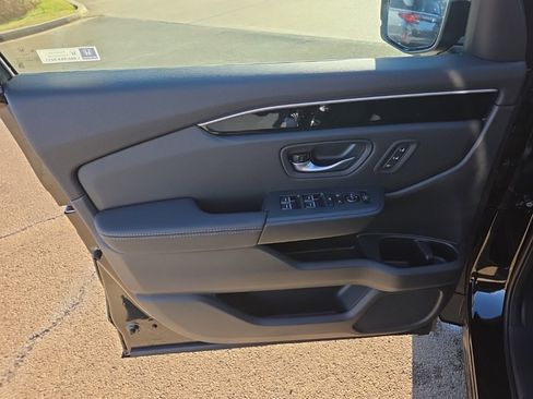 New 2025 Honda Pilot EX-L image 11