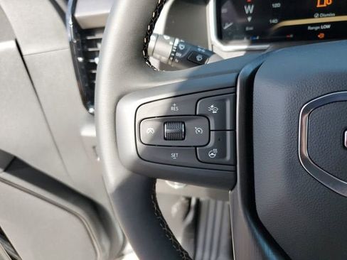 New 2026 GMC Sierra 2500 AT4 w/ AT4 Premium Plus Package AWD/4WD image 30