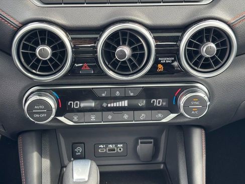 New 2025 Nissan Sentra SR w/ SR Premium Package image 17