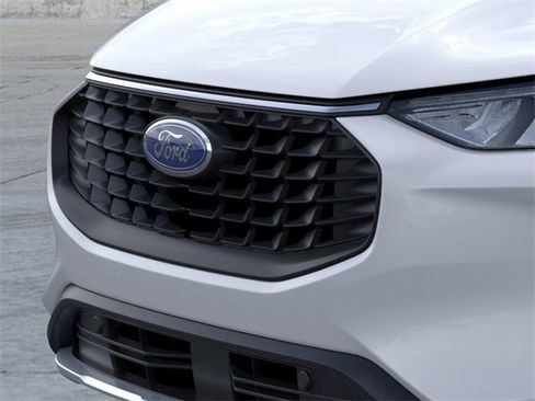 New 2026 Ford Escape Active image 17