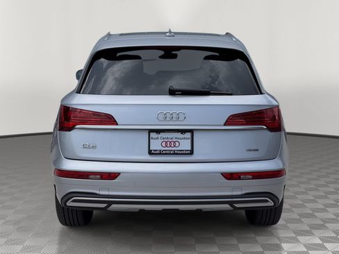 Used 2021 Audi Q5 2.0T Premium Plus w/ Premium Plus Package AWD/4WD image 10