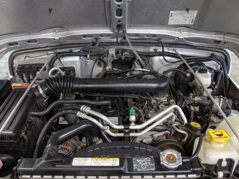 Used 2006 Jeep Wrangler Rubicon AWD/4WD image 9