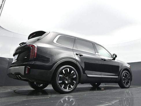 Used 2024 Kia Telluride SX Prestige AWD/4WD image 35