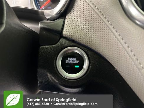 Used 2020 Chevrolet Equinox Premier image 20