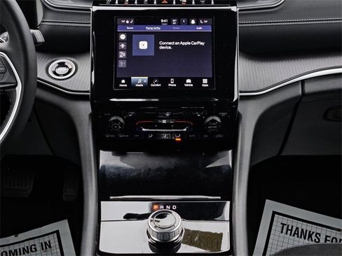 Used 2024 Jeep Grand Cherokee L Laredo image 30