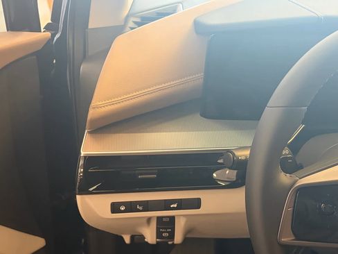 New 2026 Nissan Murano Platinum image 18