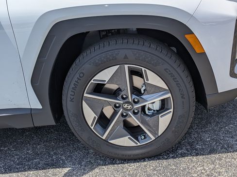 New 2026 Hyundai Tucson SEL FWD image 11