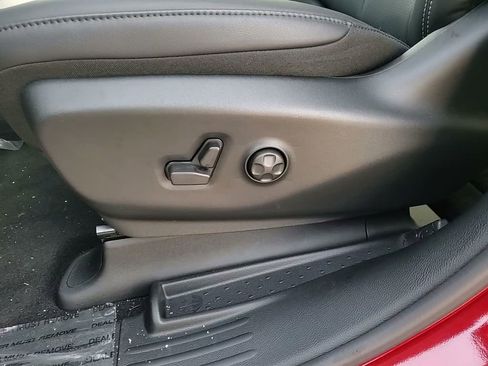 New 2026 Chrysler Pacifica Select image 25