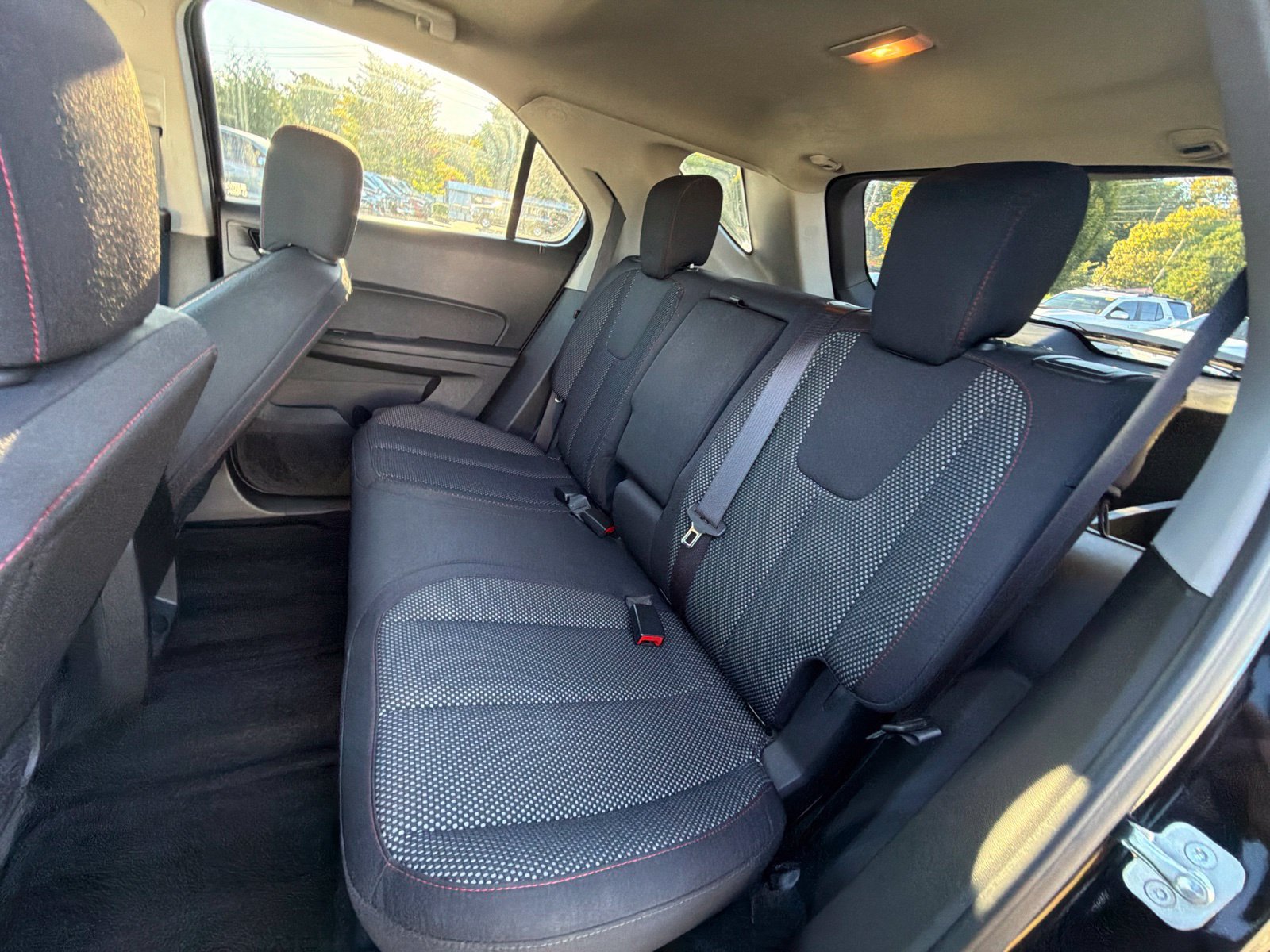Used 2015 Chevrolet Equinox LT w/ Driver Convenience Package FWD image 23