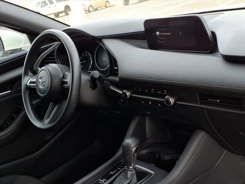 Used 2021 MAZDA MAZDA3 s image 19