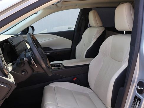 Used 2023 Lexus RX 350 FWD w/ Cold Area Package image 9