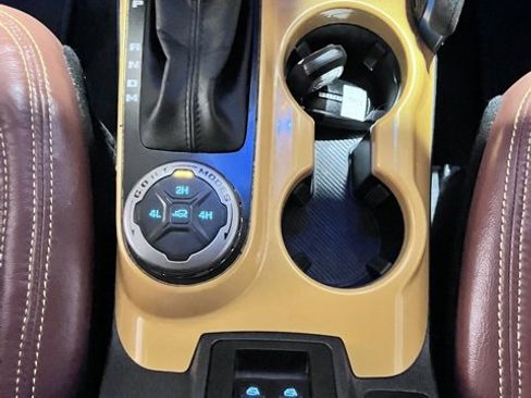 Used 2022 Ford Bronco Outer Banks image 28