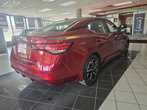 Used 2024 Nissan Sentra SV w/ All-Weather Package FWD image 4