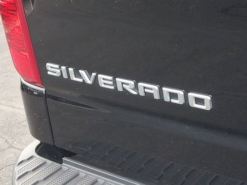 Certified 2025 Chevrolet Silverado 1500 LT image 30