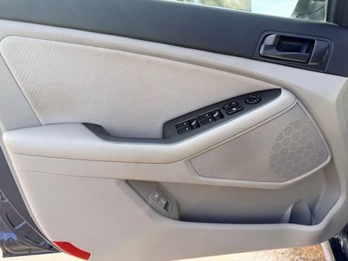 Used 2015 Kia Optima LX w/ Paint Protection Film Package image 15
