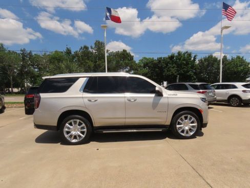 Used 2023 Chevrolet Tahoe High Country RWD image 8