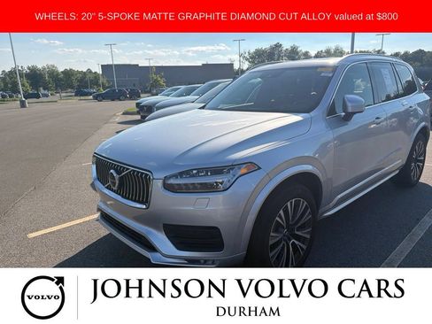 Used 2021 Volvo XC90 T5 Momentum w/ Climate Package FWD image 1