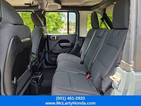 Used 2024 Jeep Wrangler Unlimited Rubicon AWD/4WD image 11
