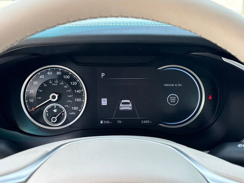 Used 2026 Genesis G70 2.5T Prestige image 24