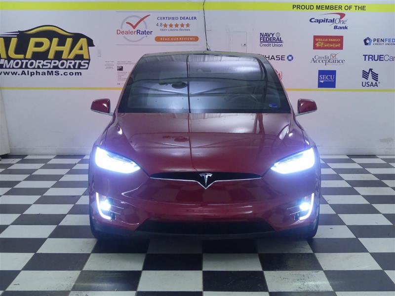 Used 2016 Tesla Model X 90D AWD/4WD image 2