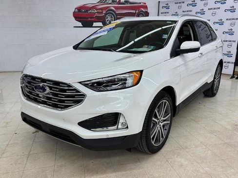 Certified 2024 Ford Edge Titanium w/ Equipment Group 301A image 3