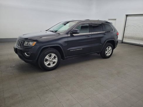 Used 2016 Jeep Grand Cherokee Laredo w/ Quick Order Package 23E AWD/4WD image 2