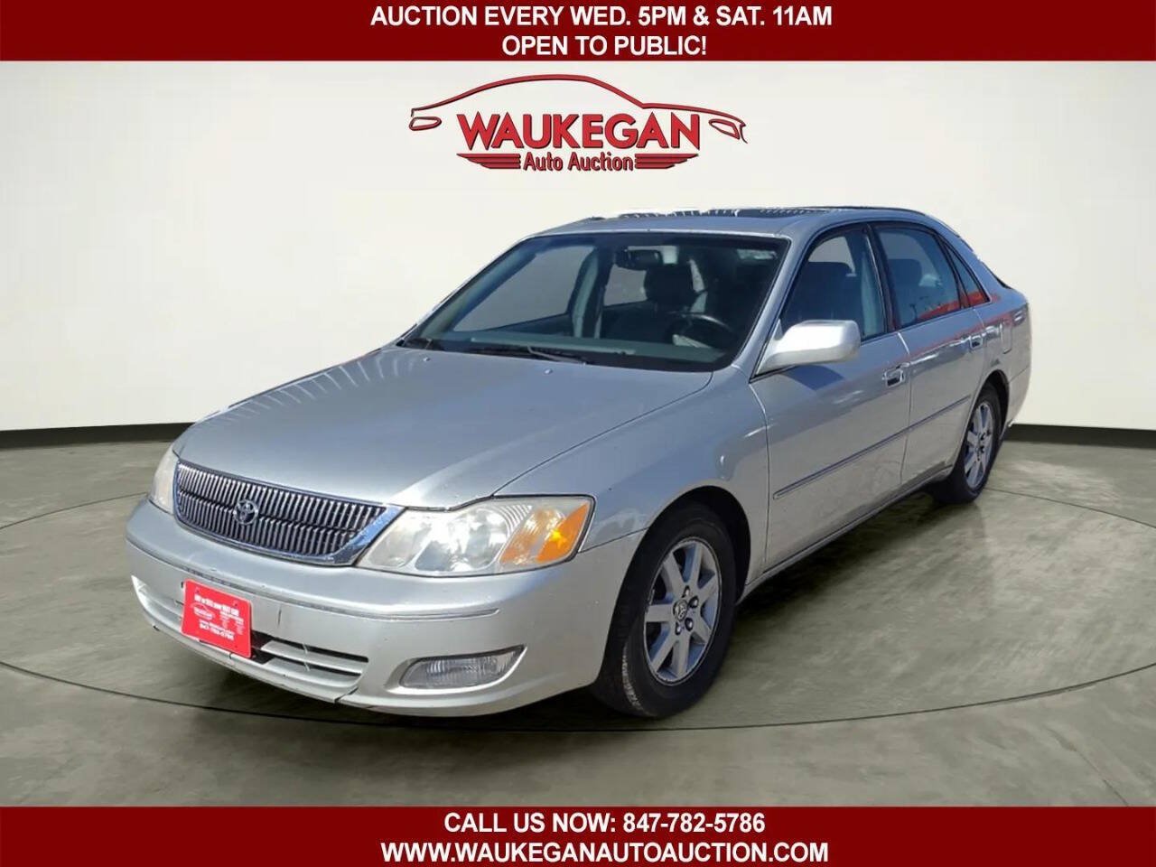 Used 2001 Toyota Avalon XL FWD image 1