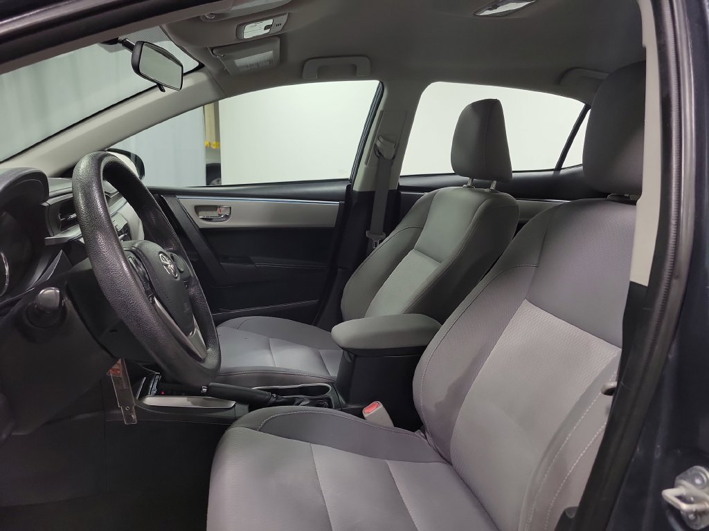 Used 2014 Toyota Corolla LE FWD image 15