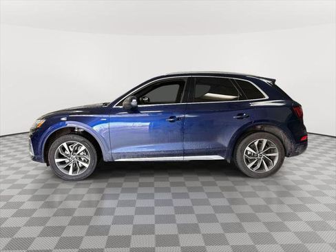 Used 2023 Audi Q5 2.0T Premium w/ Convenience Package AWD/4WD image 6