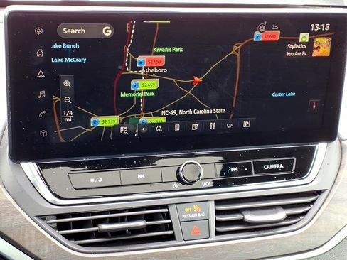 Used 2023 Nissan Altima 2.5 SV w/ SV Premium Package image 17