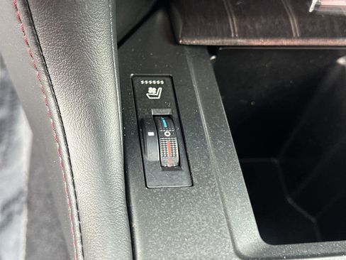 Used 2023 Lexus GX 460 Premium image 26