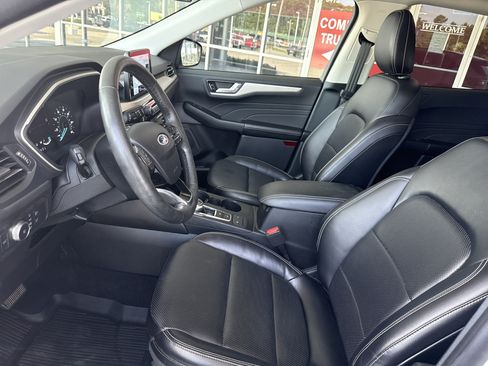 Used 2022 Ford Escape SEL AWD/4WD image 15