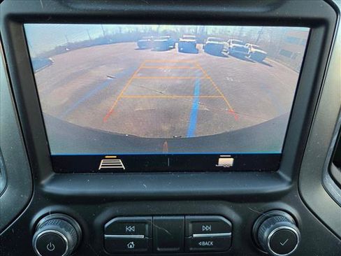 Used 2020 Chevrolet Silverado 1500 LT w/ Texas Edition image 10