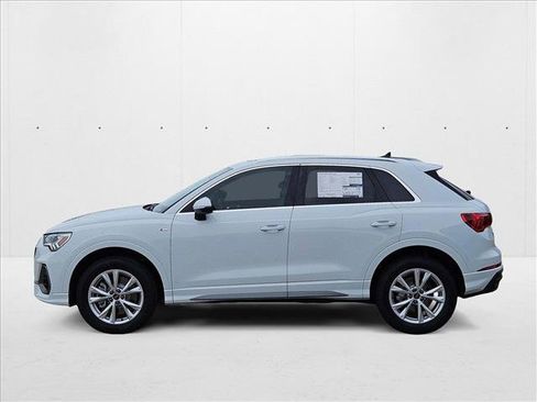 New 2025 Audi Q3 2.0T Premium w/ Convenience Package AWD/4WD image 9