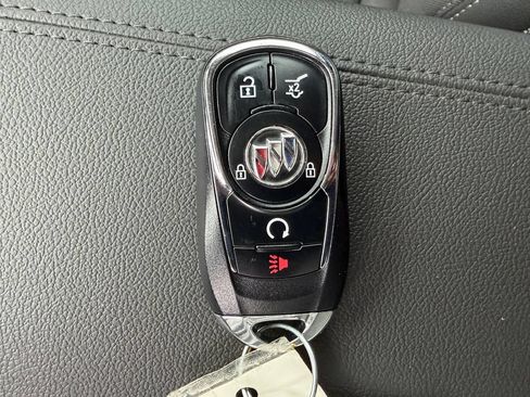 Used 2023 Buick Encore GX Select w/ Sport Touring Package FWD image 33