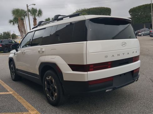 Used 2025 Hyundai Santa Fe SEL image 6