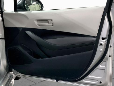 Used 2026 Toyota Corolla LE FWD image 23